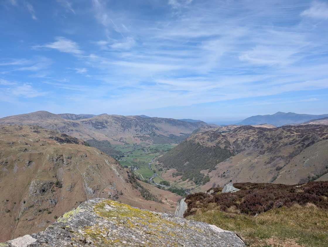 The rocky nose of Eagle Crag above Stonethwaite